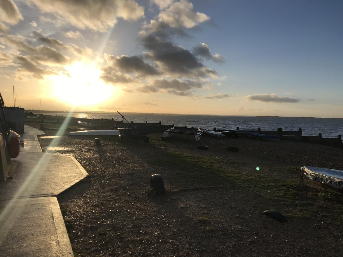 Whitstable Fisherman'S Huts Bagian luar foto