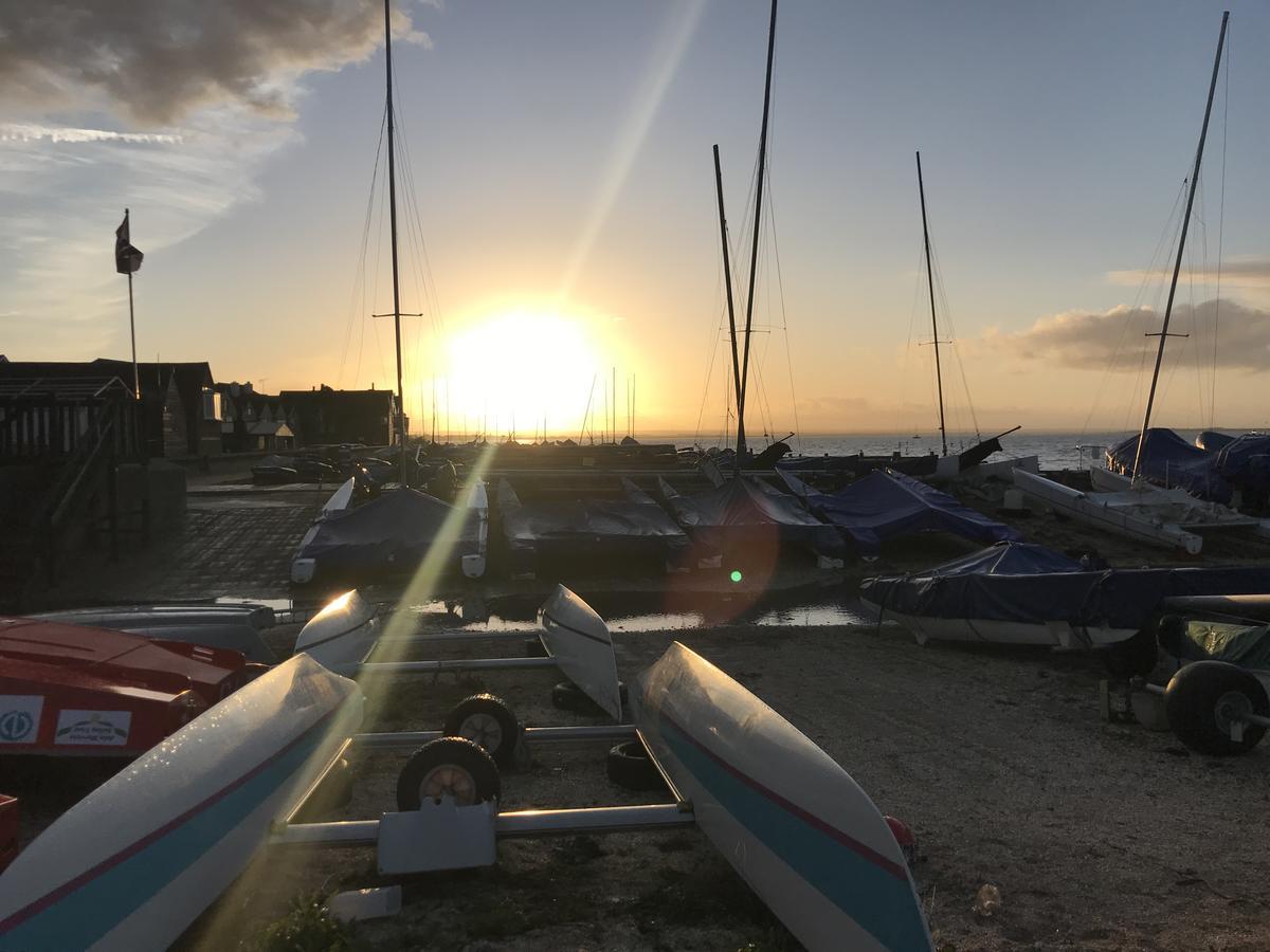 Whitstable Fisherman'S Huts Bagian luar foto