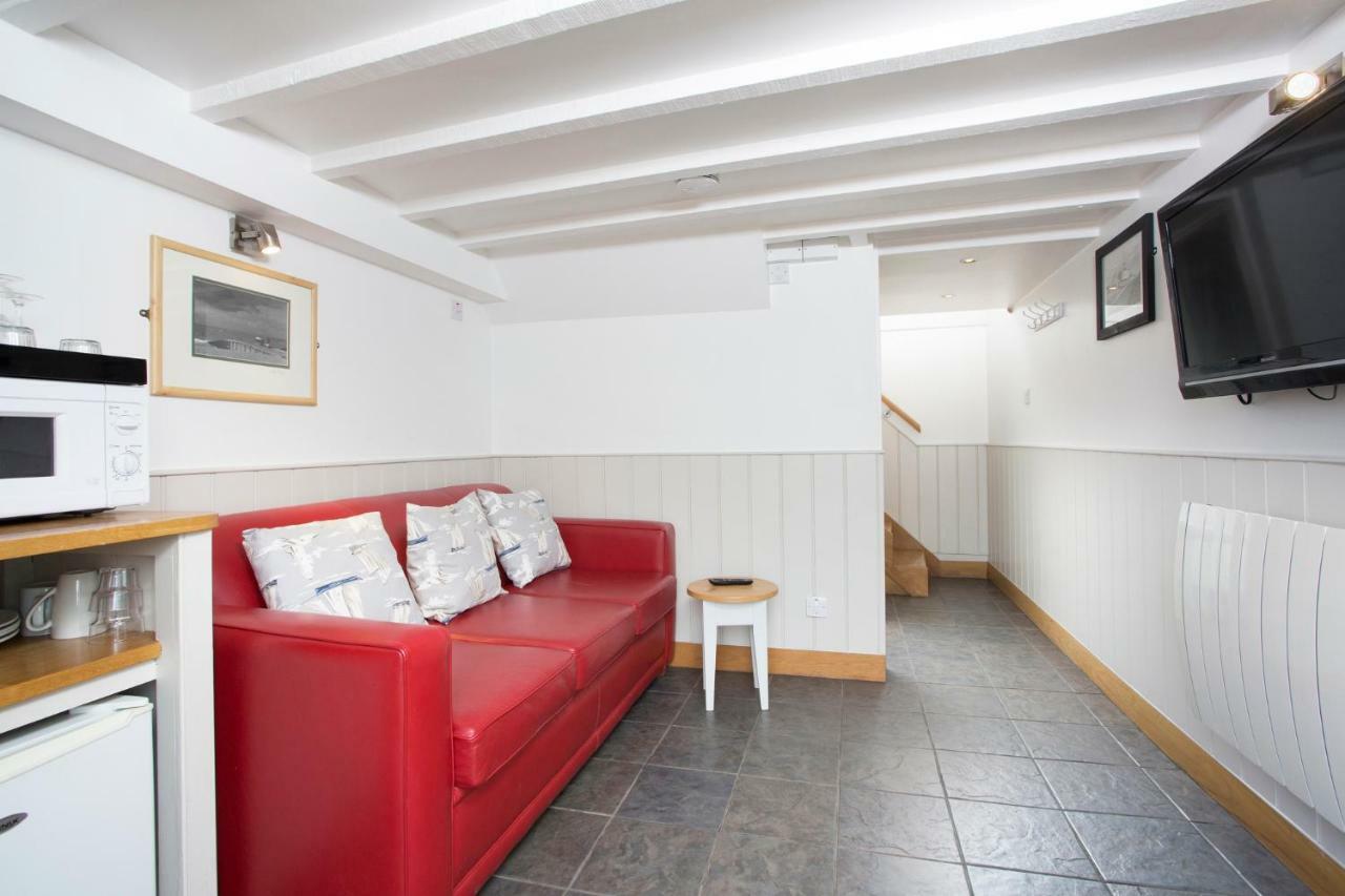 Whitstable Fisherman'S Huts Bagian luar foto